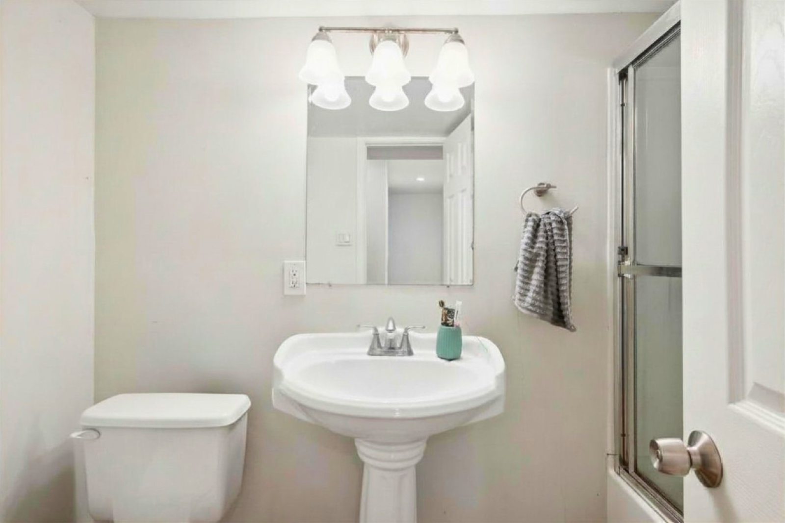 5012 Quebec Street - 1 property image