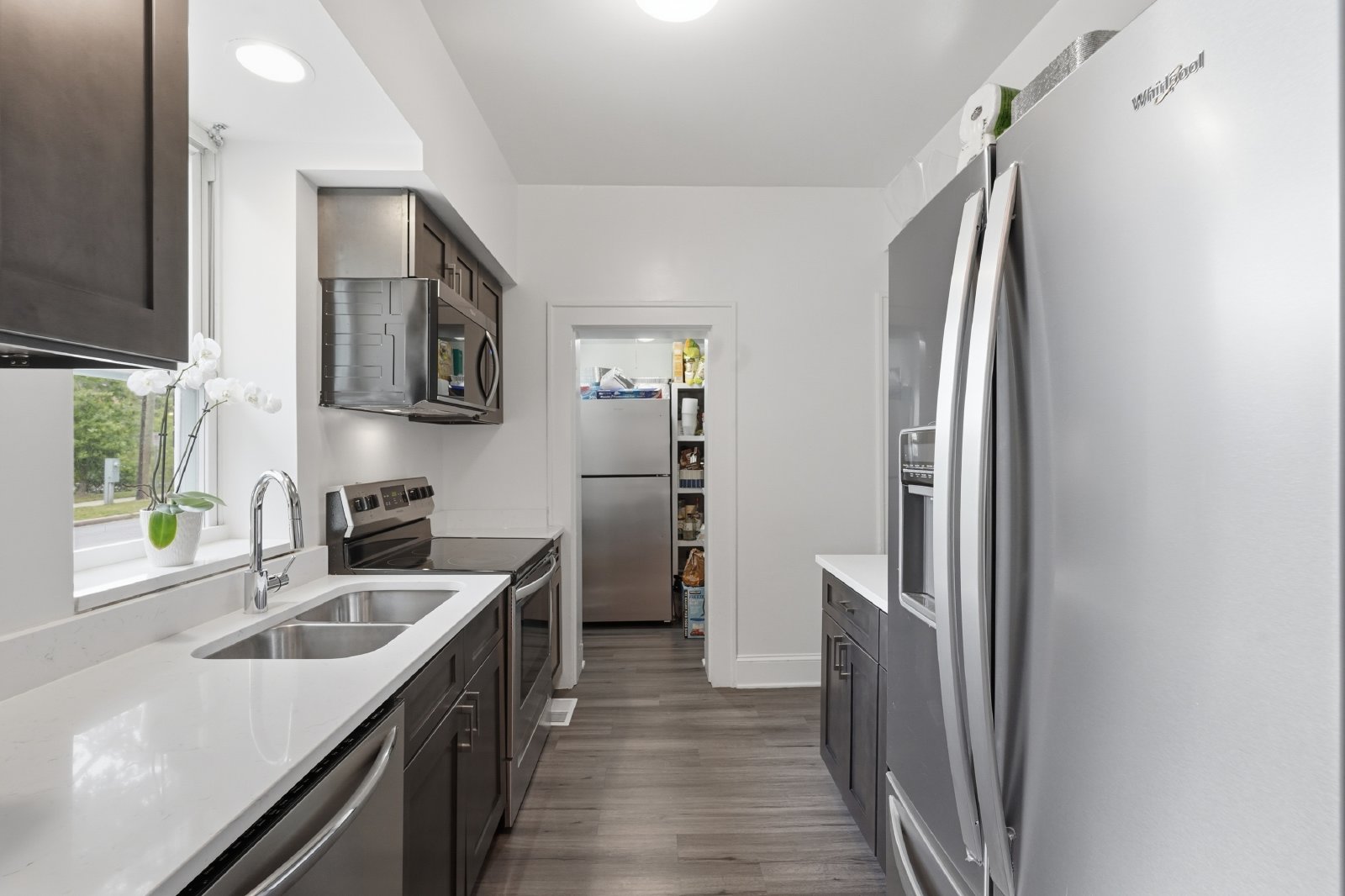 4800 Berwyn Road - 1 property image