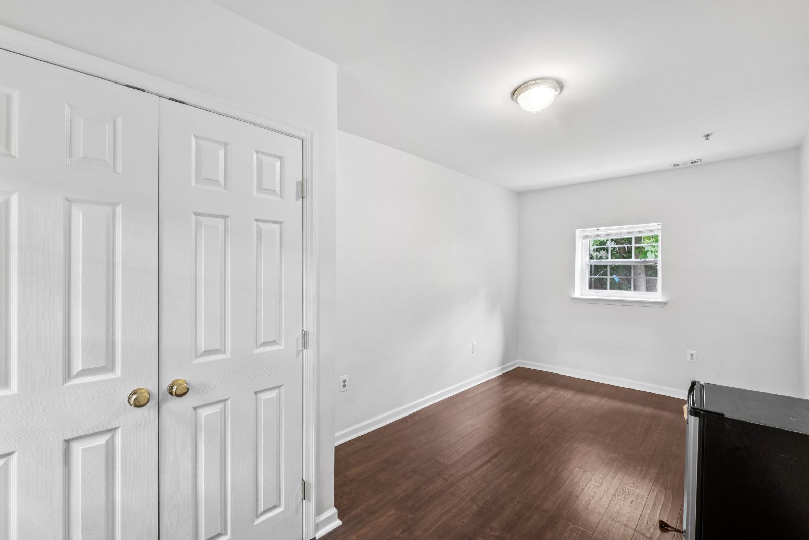 4813 Calvert Road - D property image