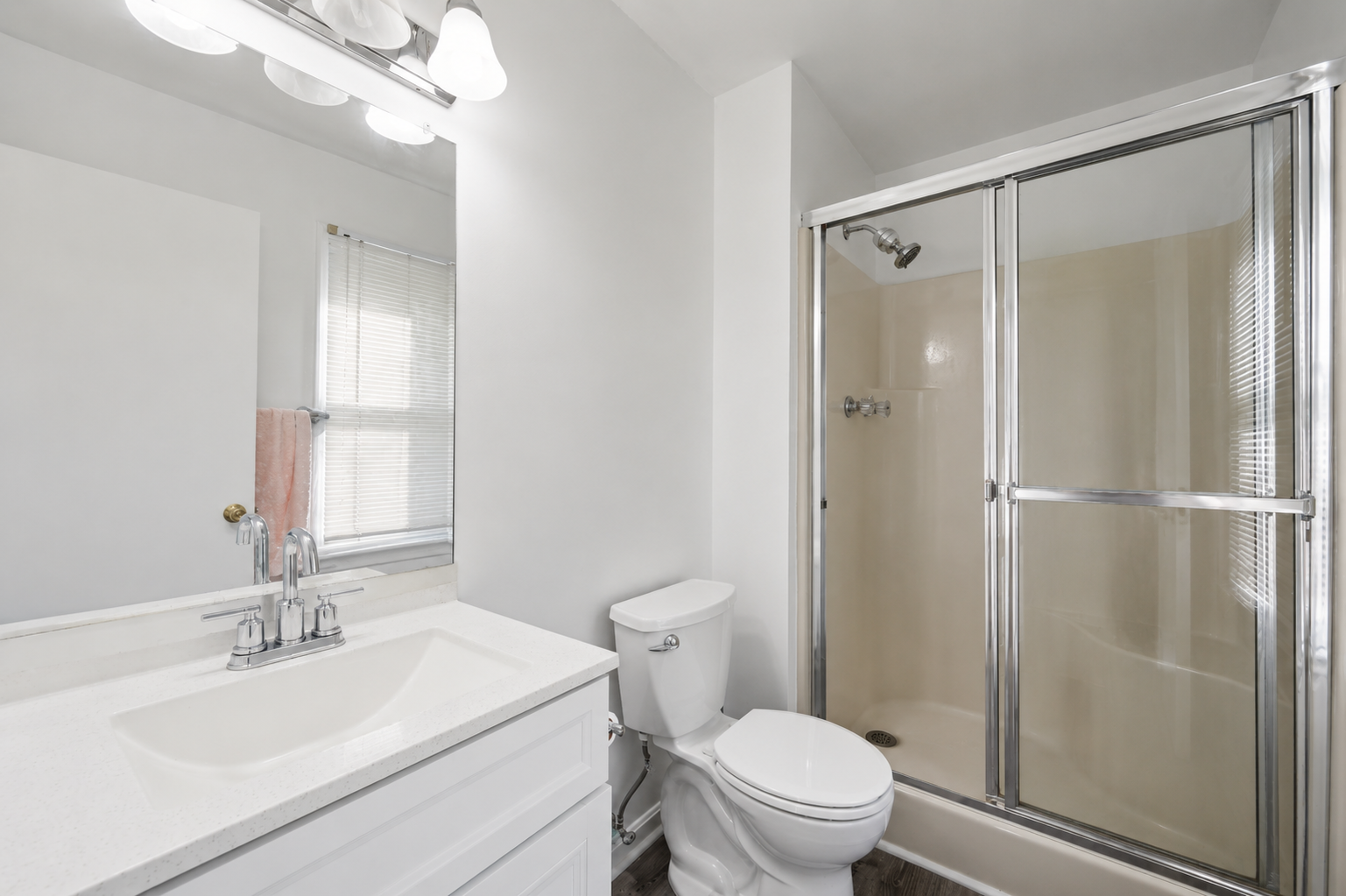 5012 Quebec Street - B property image