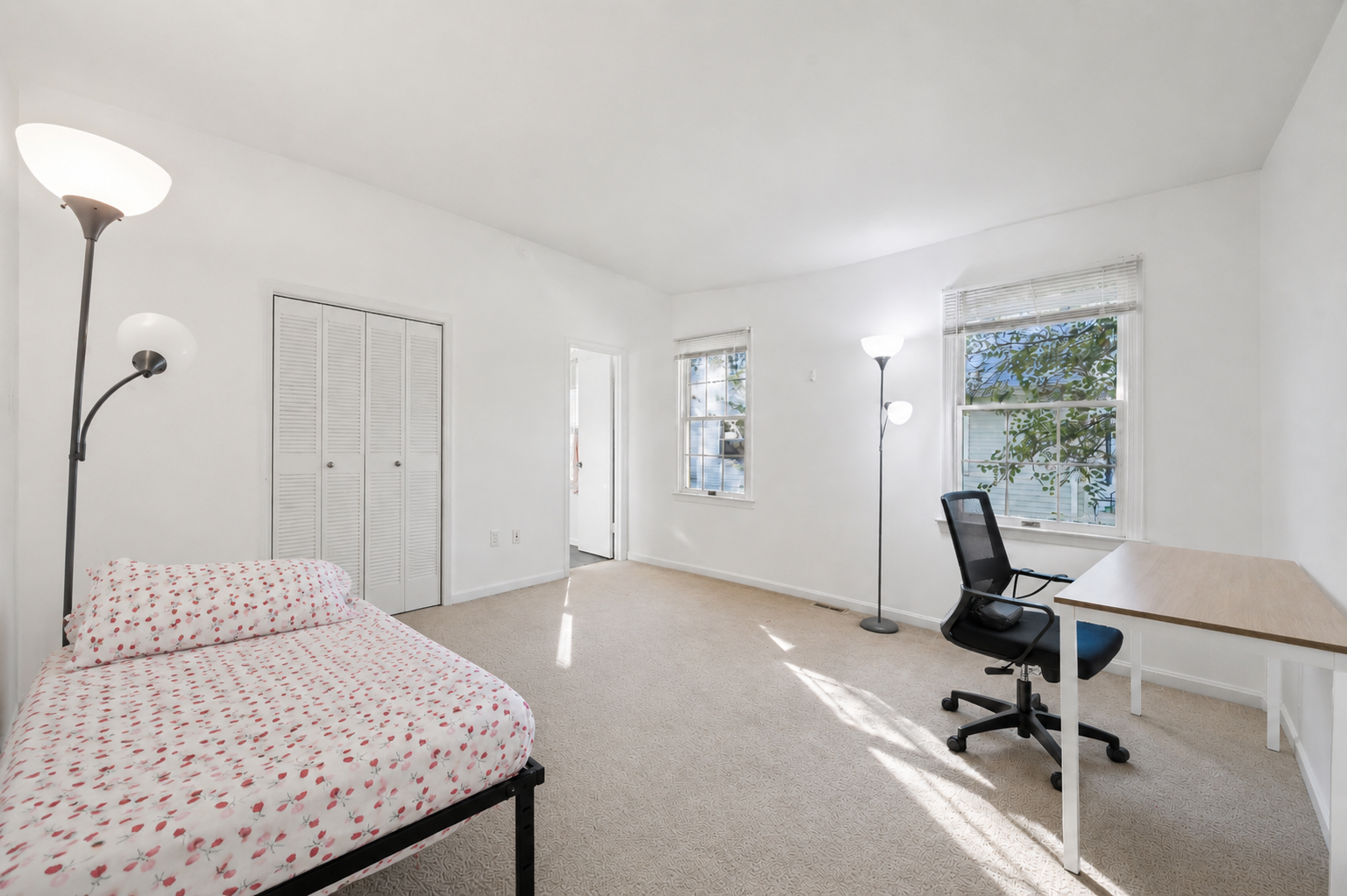 5012 Quebec Street - B property image