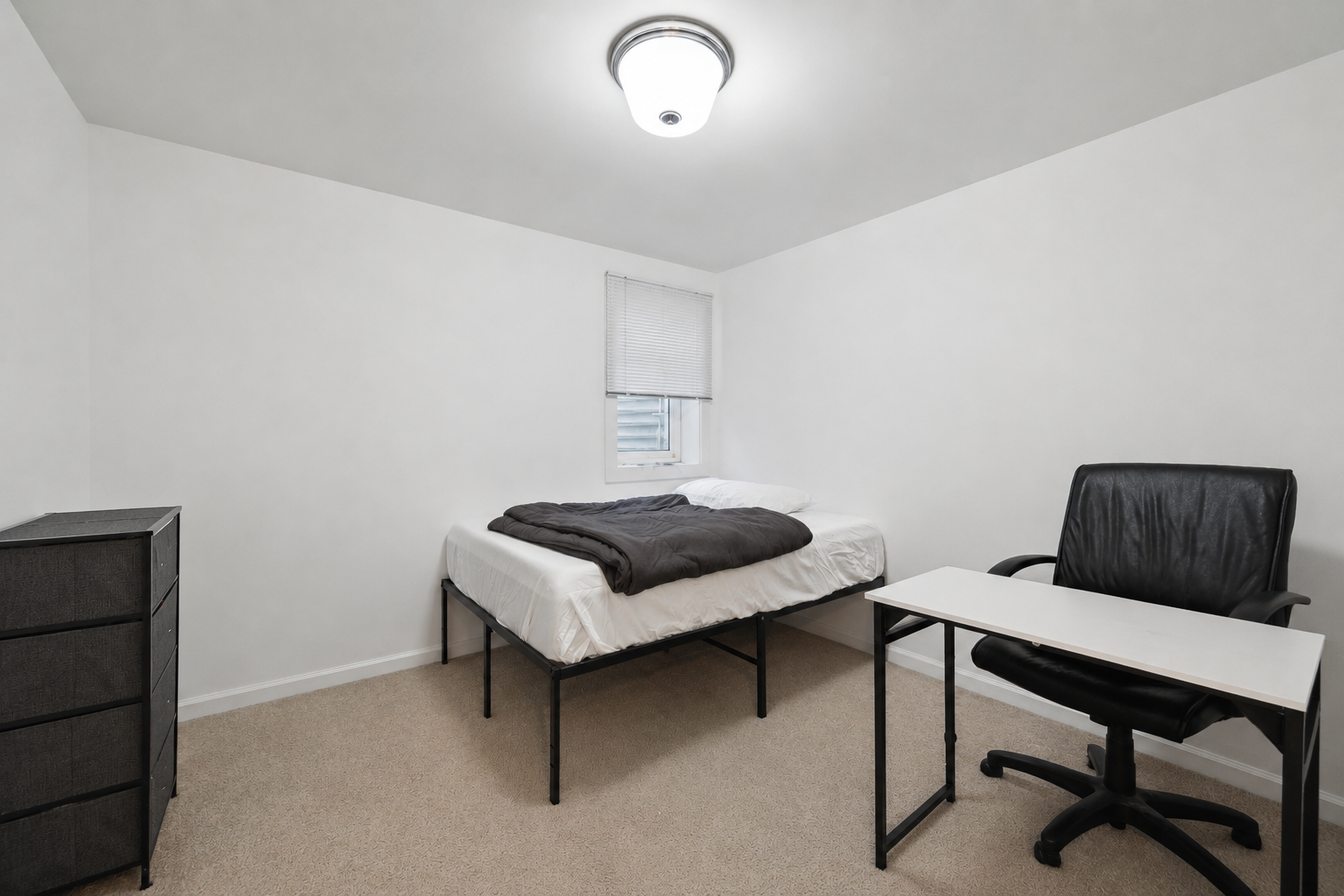 5012 Quebec Street - B property image