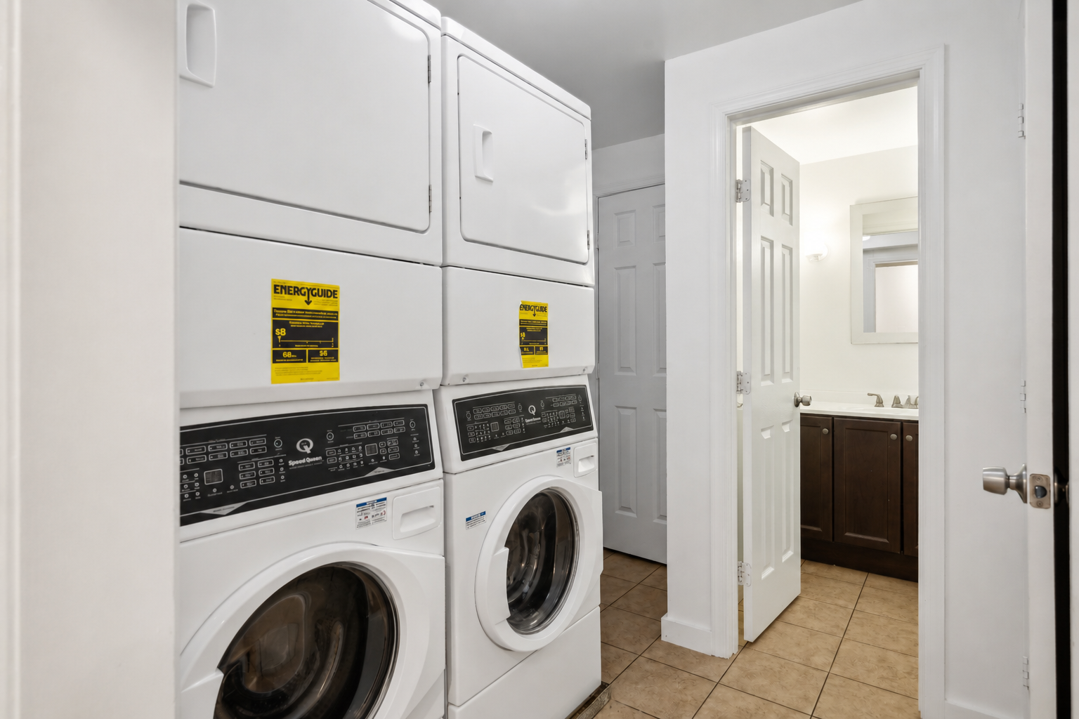 5012 Quebec Street - B property image