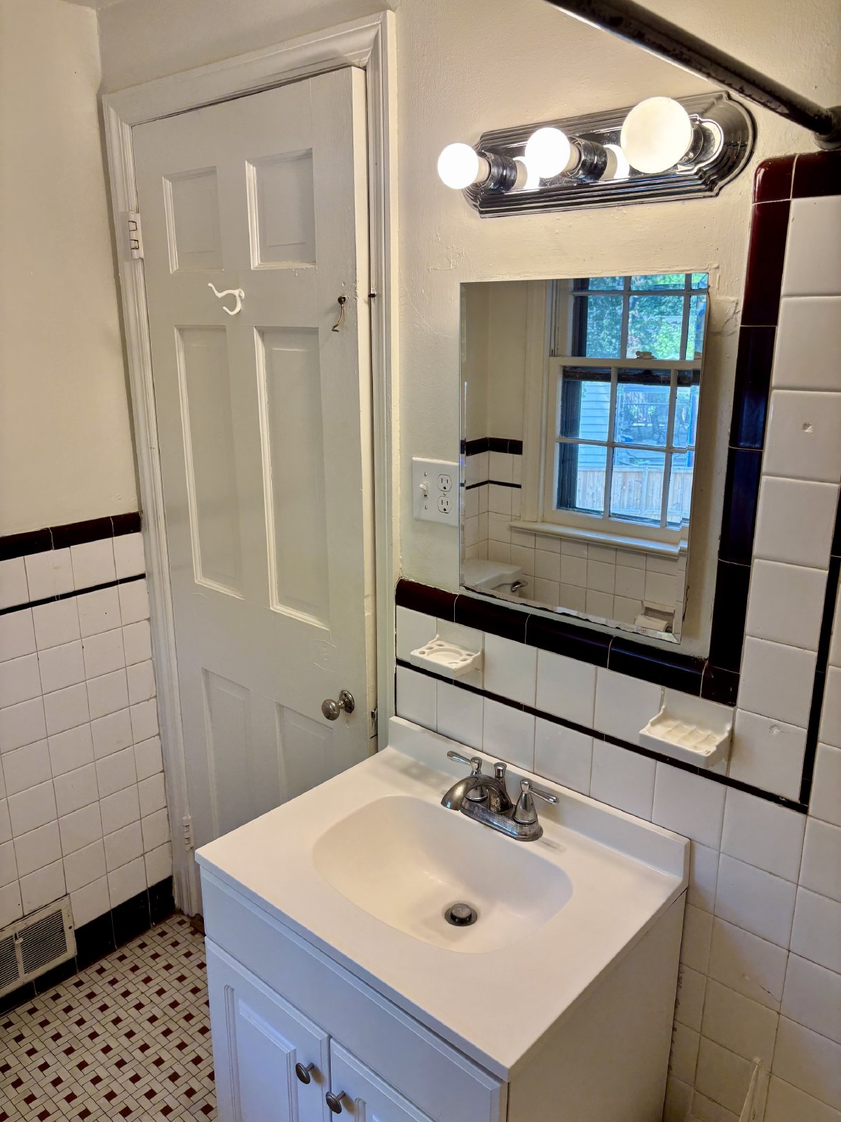 4601 Harvard Road - 1 property image