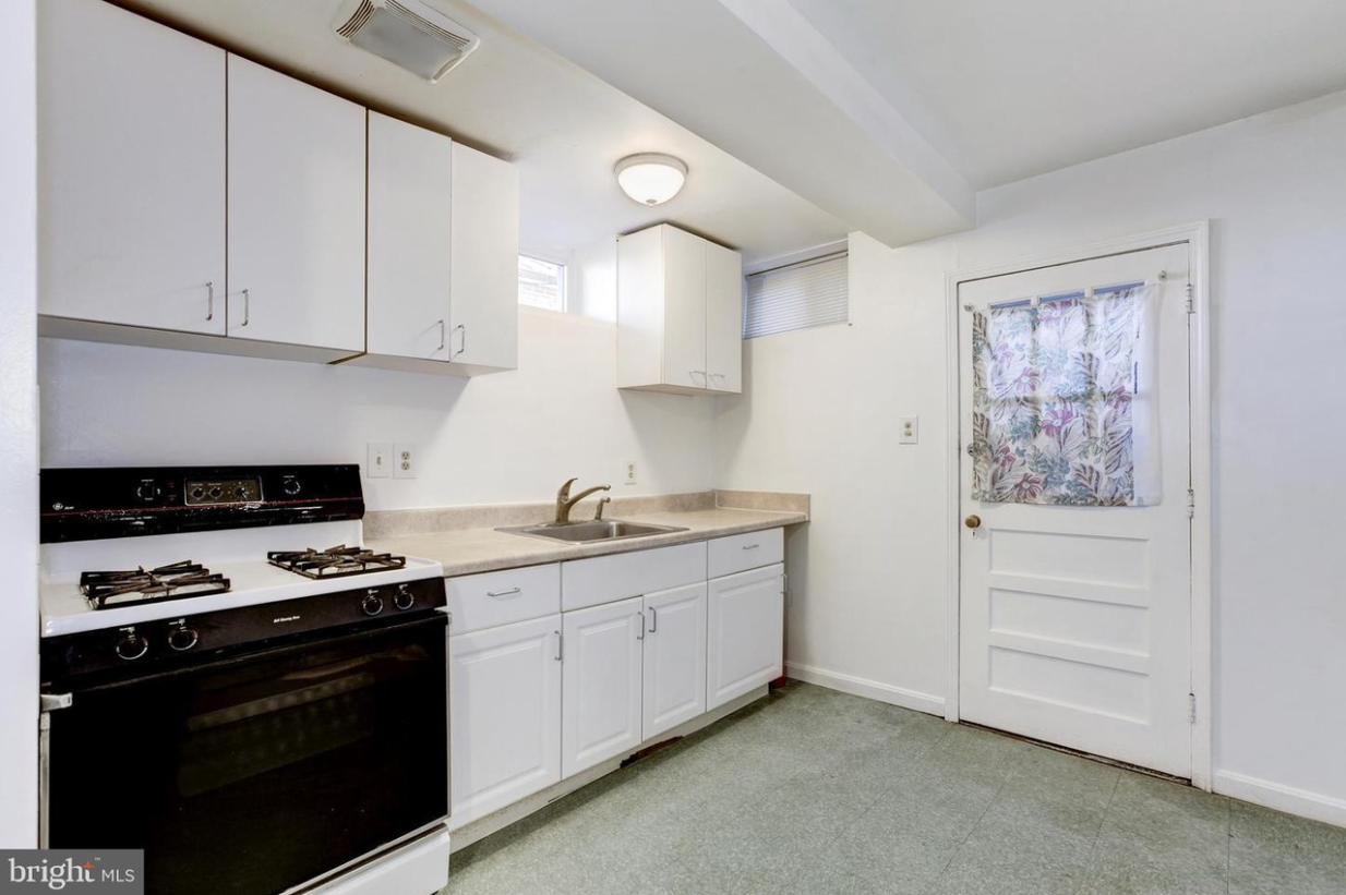 2001 Amherst Road - 1 property image