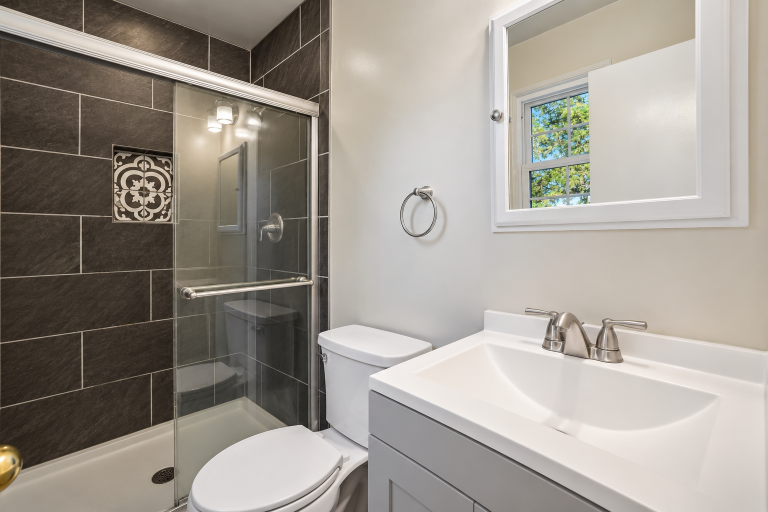 7404 Dartmouth Avenue - 1 property image