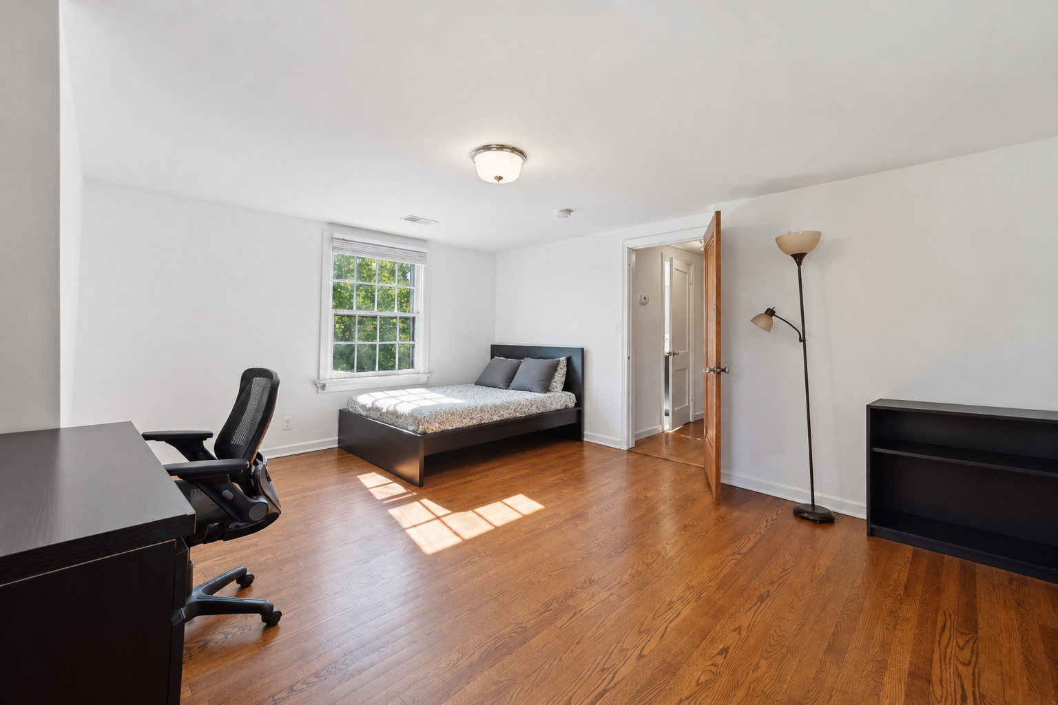 4717 Tecumseh Street - 1 property image