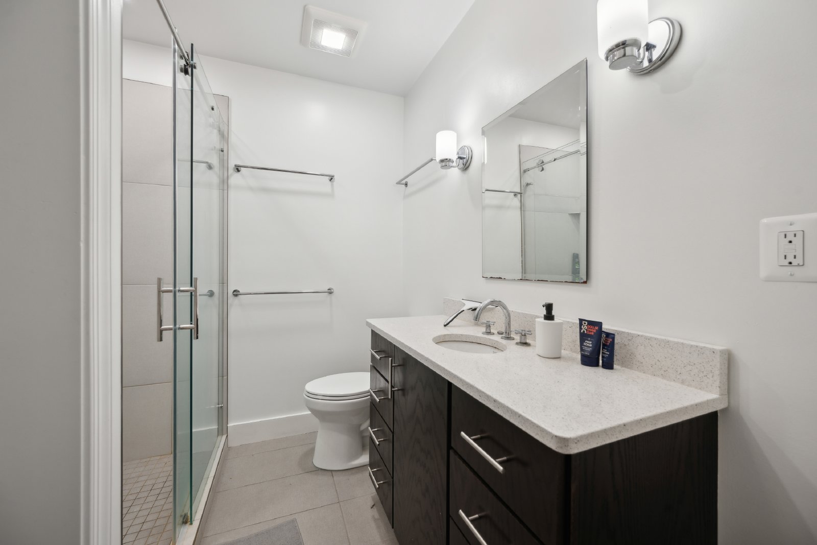 4717 Tecumseh Street - 1 property image