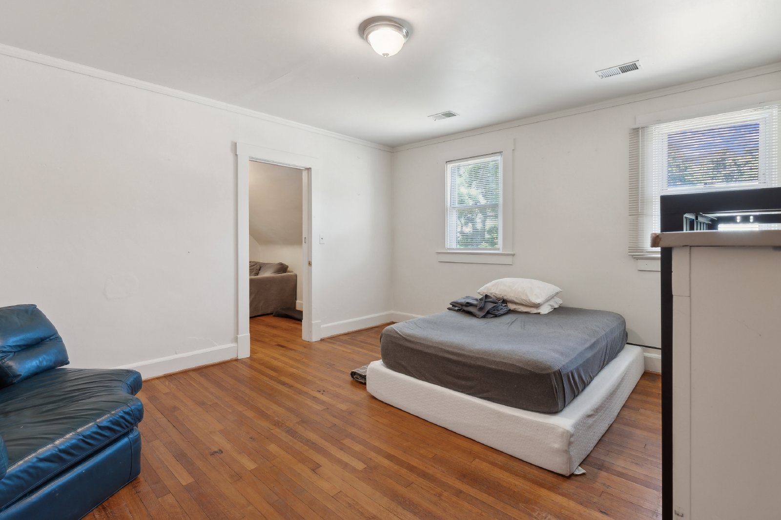 6805 Baltimore Avenue - 1 property image