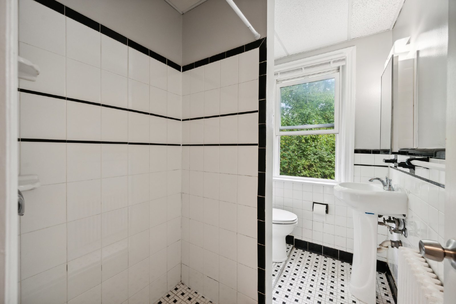 4504 Guilford Road - 1 property image
