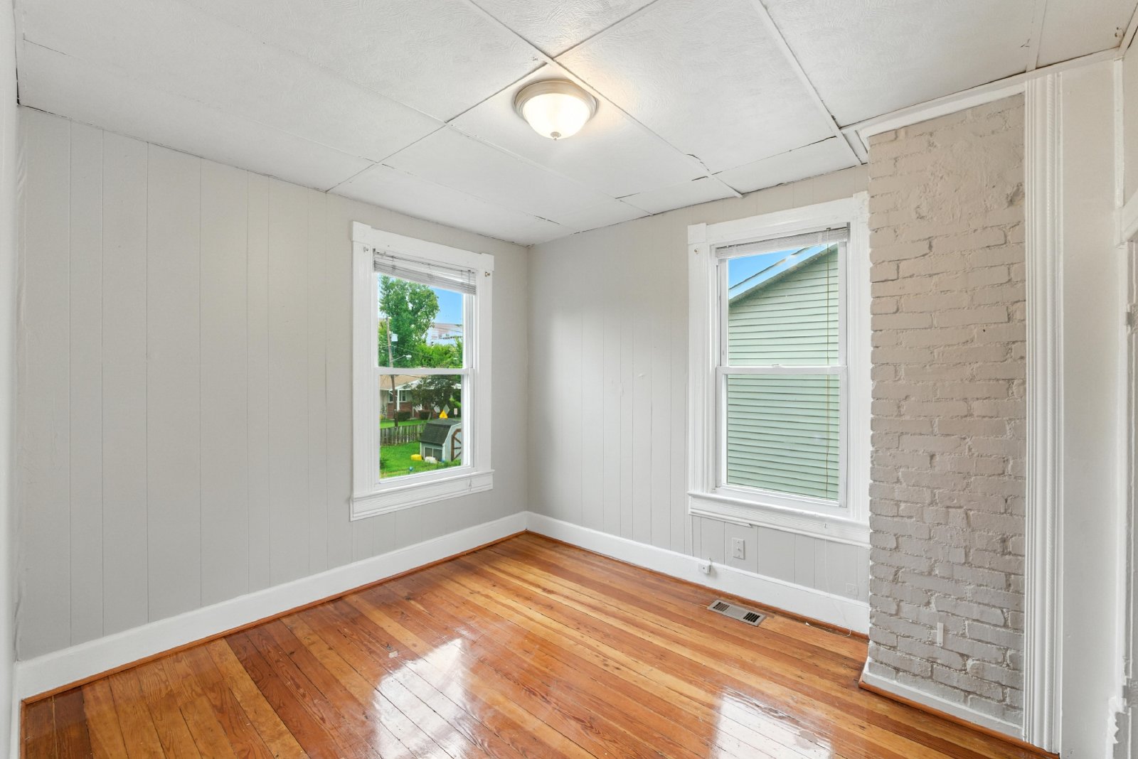 5100 Berwyn Road - 1 property image