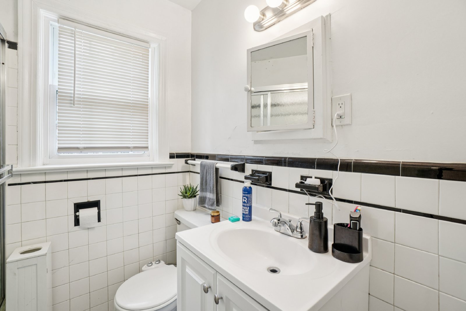 7003 Dartmouth Avenue - 1 property image