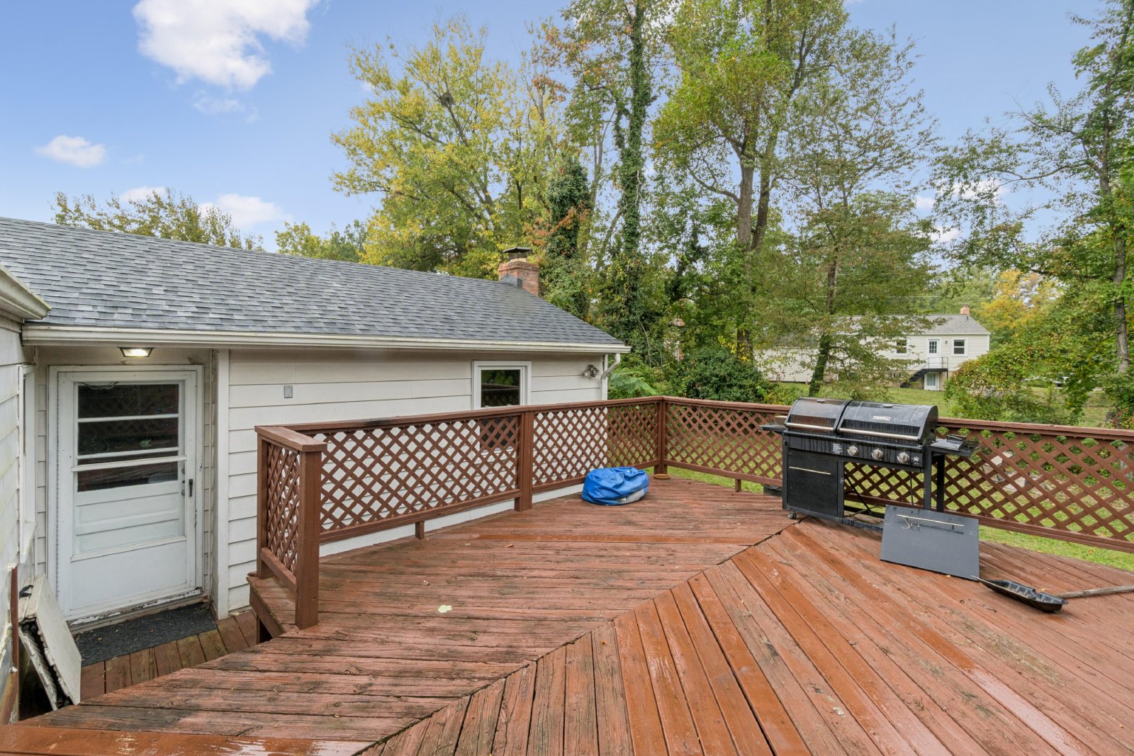 8312 Potomac Avenue - 1 property image