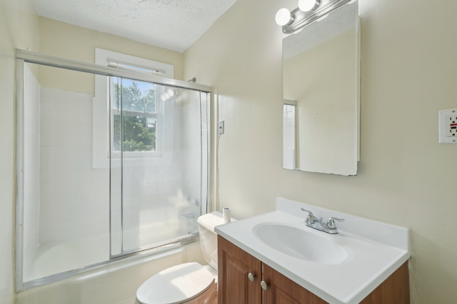 7309 Hopkins Avenue - House property image