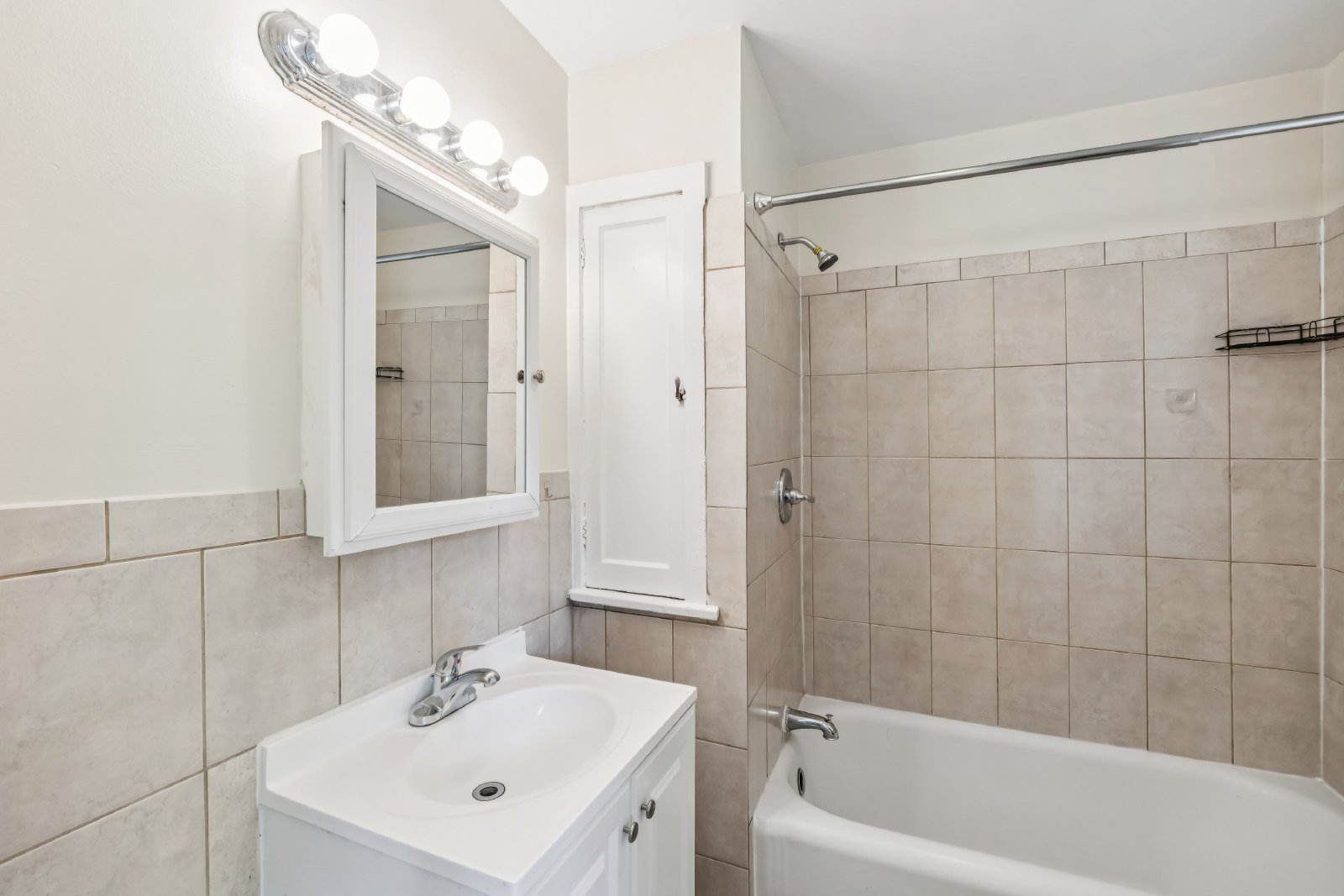 7504 Hopkins Avenue - 1 property image
