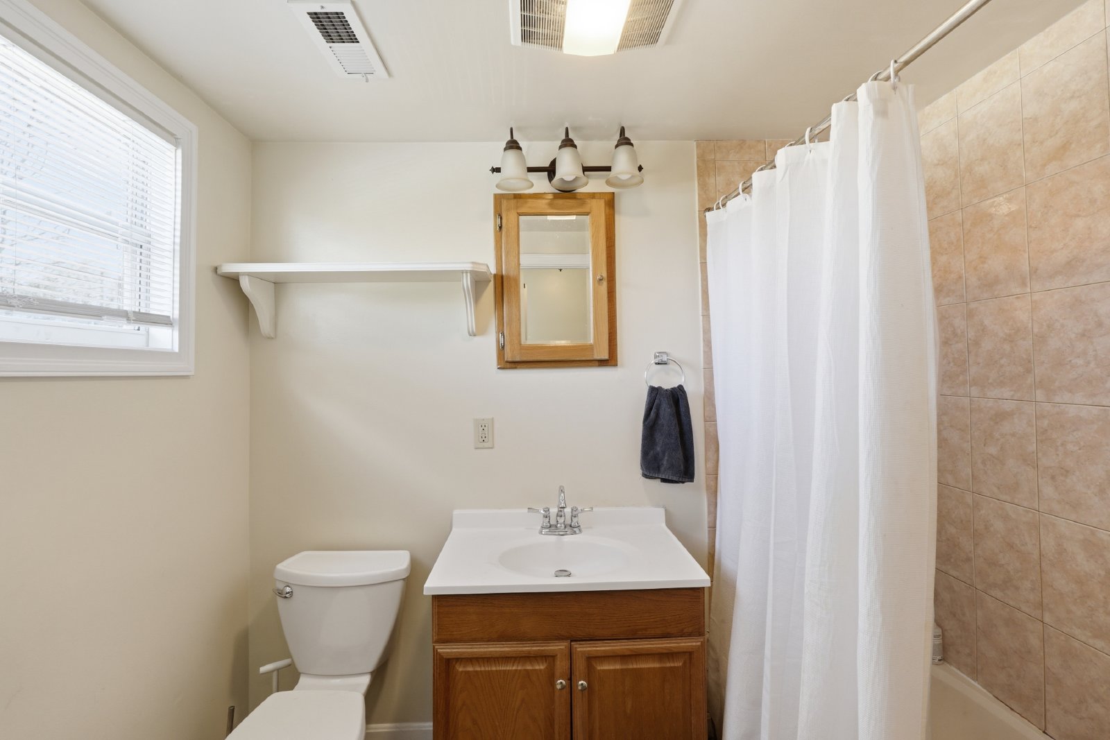 7211 Dartmouth Avenue - 1 property image