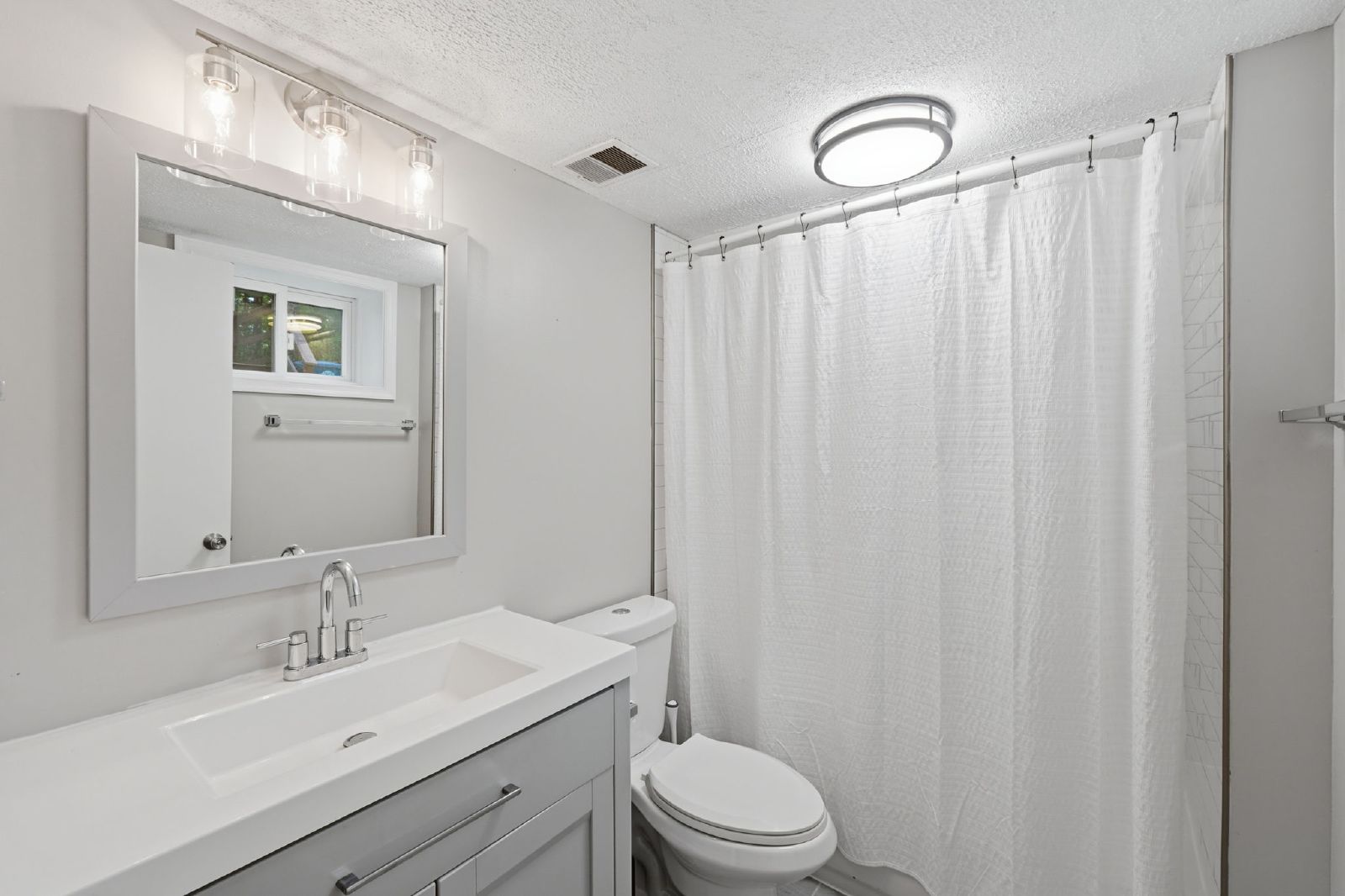 8610 60th Avenue - 1 property image